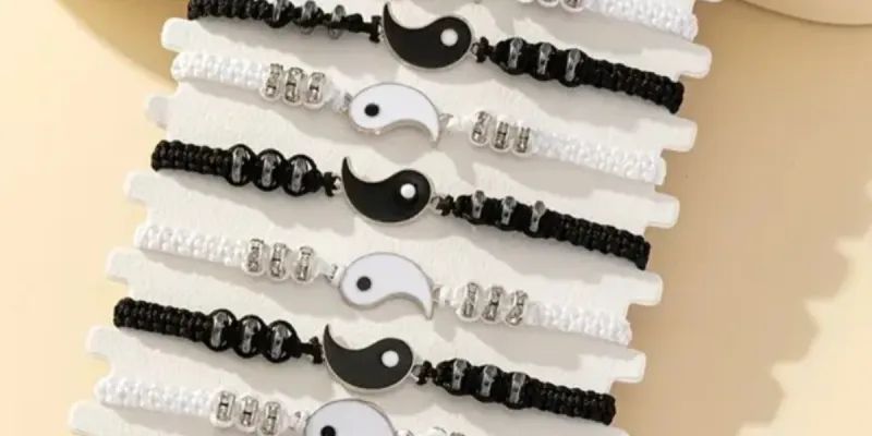 Pareja de pulsera tejida ying yang