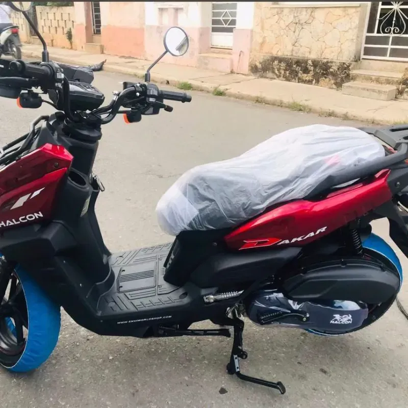 MOTO DE COMBUSTIÓN MARCA HALCÓN*