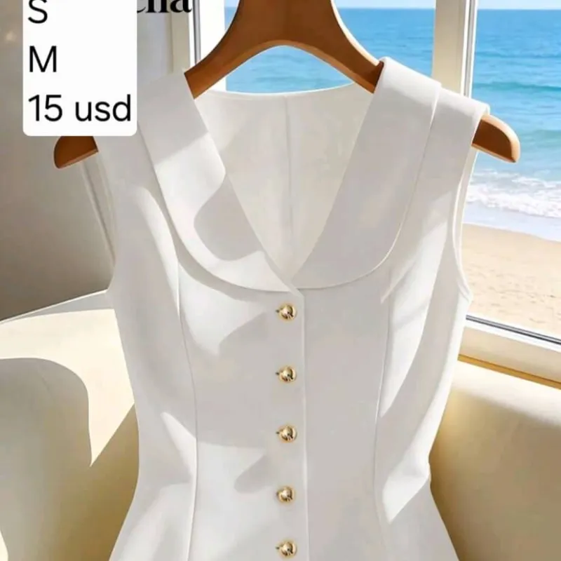 Blusa Blanca de botones