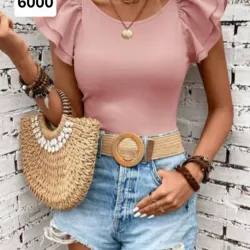 Blusa rosa con mangas