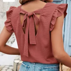 Blusa salmón con lazo