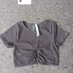 Blusas cortas