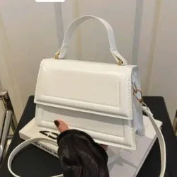 Cartera blanca 
