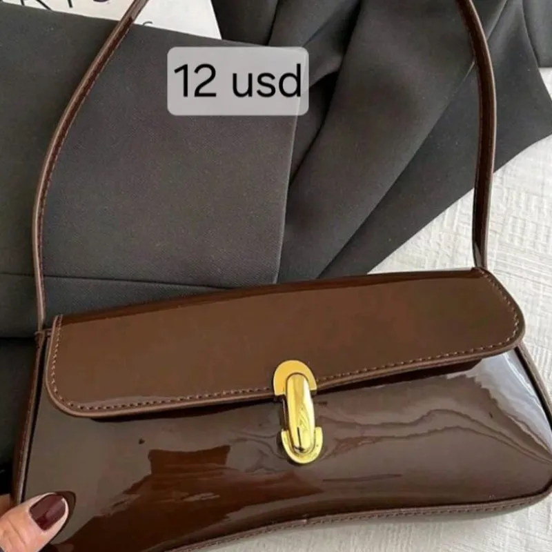Cartera Carmelita
