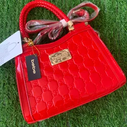 Cartera roja