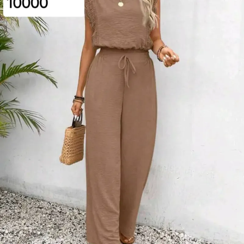 Conjunto beige