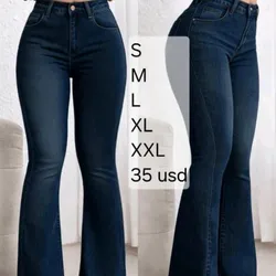 Jeans acampanados Azul oscuro