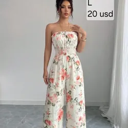 Mono de flores