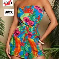 Mono de flores