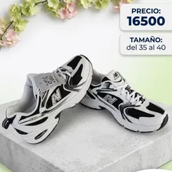 New Balance Blanca y negra