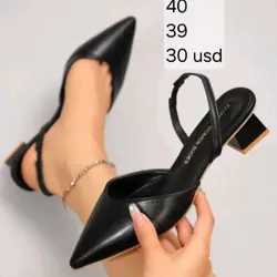 Puntifinos negros bajitos