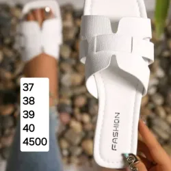 Sandalias blancas