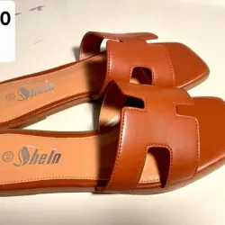 Sandalias carmelitas