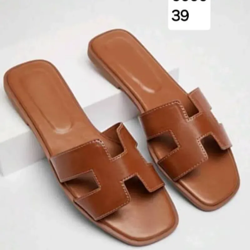 Sandalias carmelitas