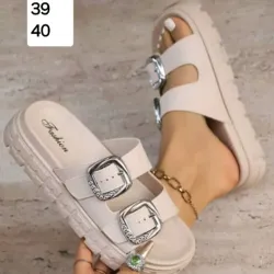 Sandalias engomadas 