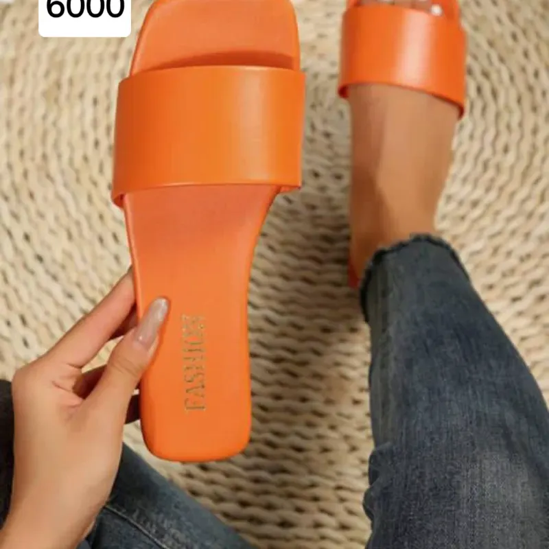 Sandalias naranjas