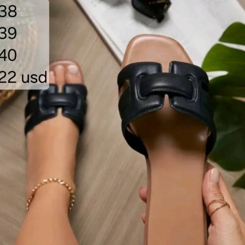 Sandalias Negras Hermes