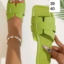 Sandalias verde manzana 