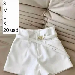 Short Blanco elegante