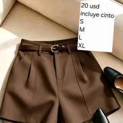 Short Carmelita elegante
