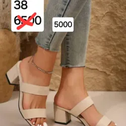 Tacones beige 