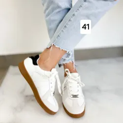 Tenis 41