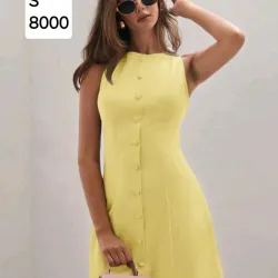 Vestido amarillo con botones 