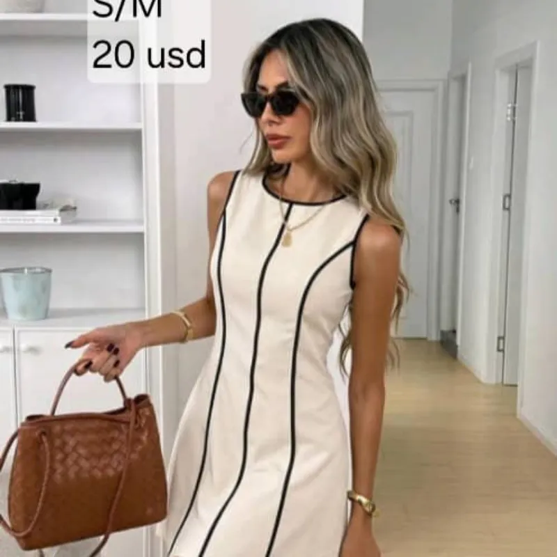 Vestido Beich con rayas