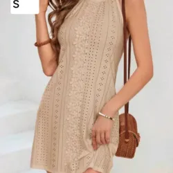 Vestido bordado beige