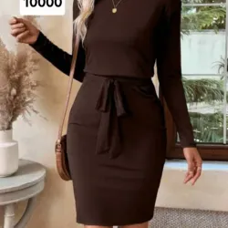 Vestido carmelita de mangas