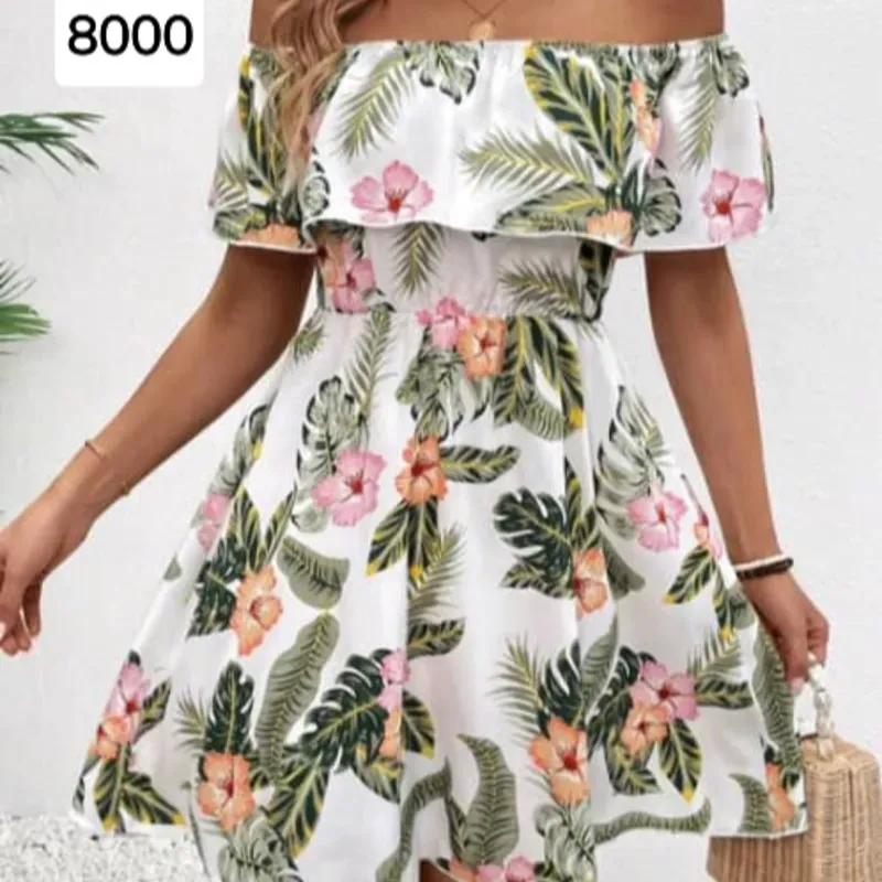 Vestido con hombros descubiertos