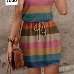 Vestido de colores y rayas