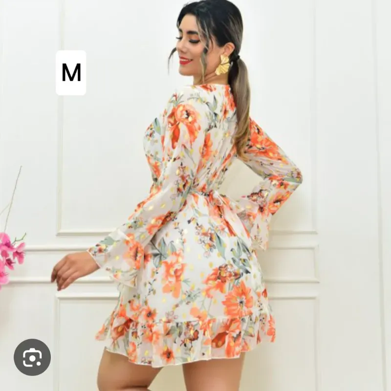 Vestido estampado con mangas