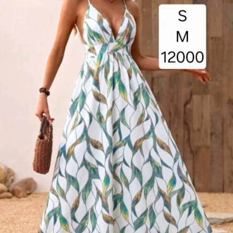 Vestido estampado hojas