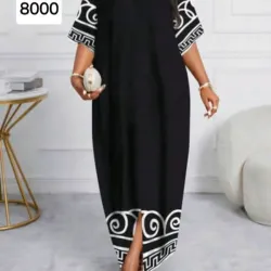 Vestido negro con estampado 