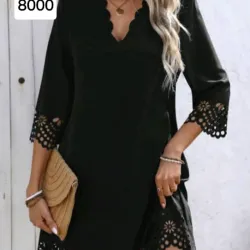 Vestido negro con falso calado