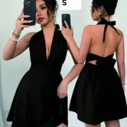 Vestido negro con lazo