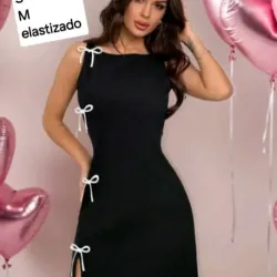 Vestido negro con lazos coquette 