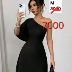 Vestido negro de una manga