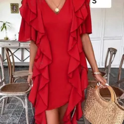 Vestido rojo con vuelos 