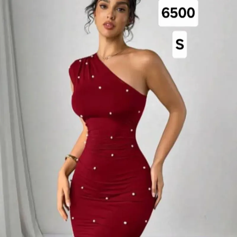 Vestido rojo de un hombre