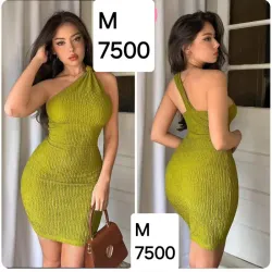 Vestido verde 1 hombro