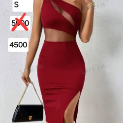 Vestido vino de fiesta de un hombro