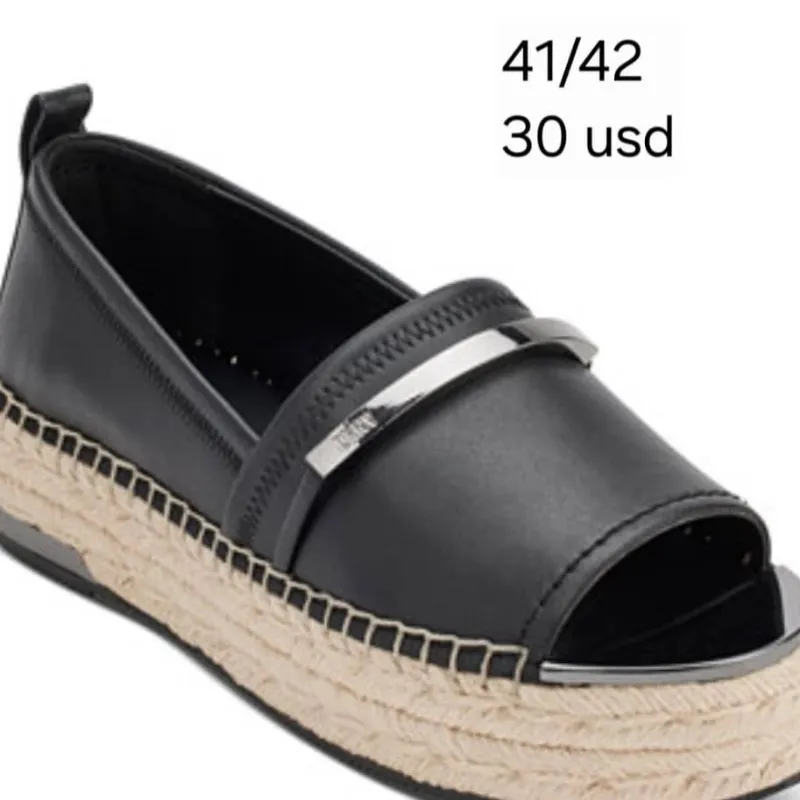 Zapatos Negros
