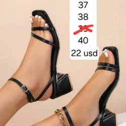 Zapatos Negros tacon bajo