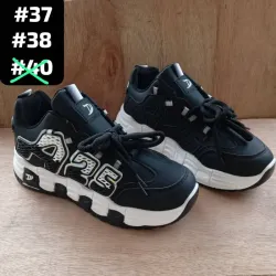 Zapatillas para mujer