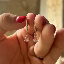 Argollas con piedra ✨