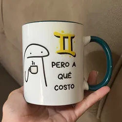 Taza con aza de color negro  ✨