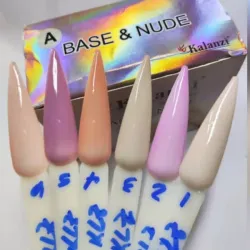 Bases nude