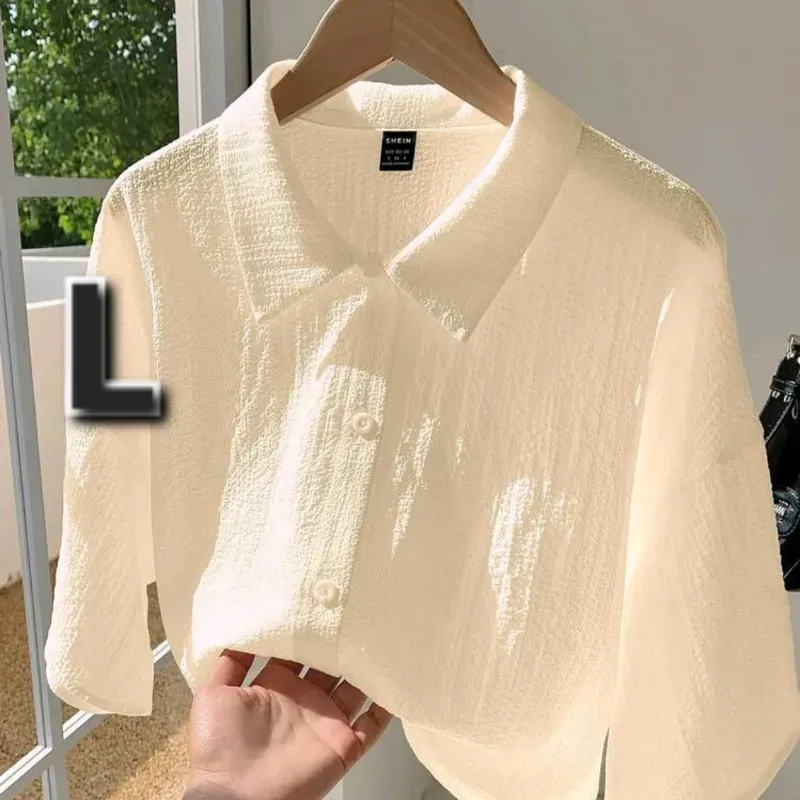 Camisa Corta Tejida con Botones